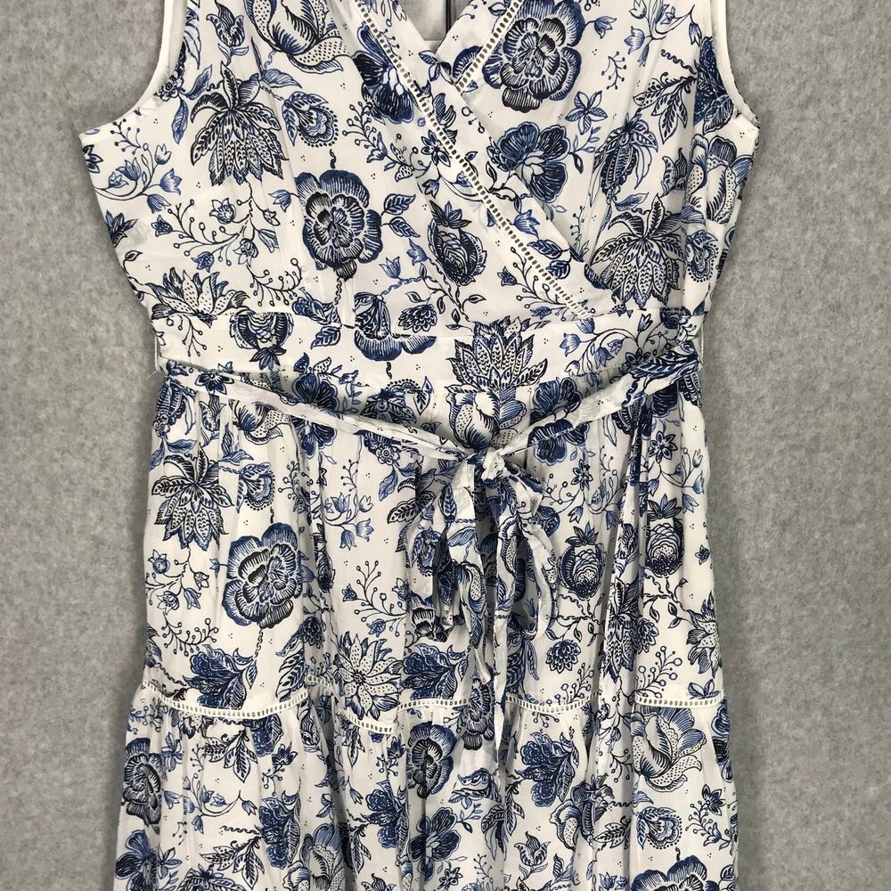 Lucky Brand White and Blue Floral Mini Dress - Picture 3 of 14